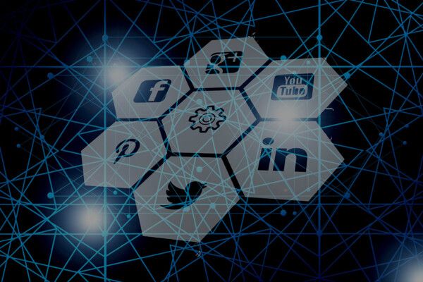 Wtyczki do plików produktowych – Shopify 